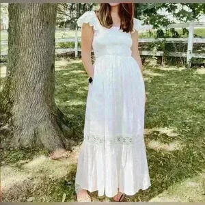 NWT Vici Flawless White Maxi Dress Size Small